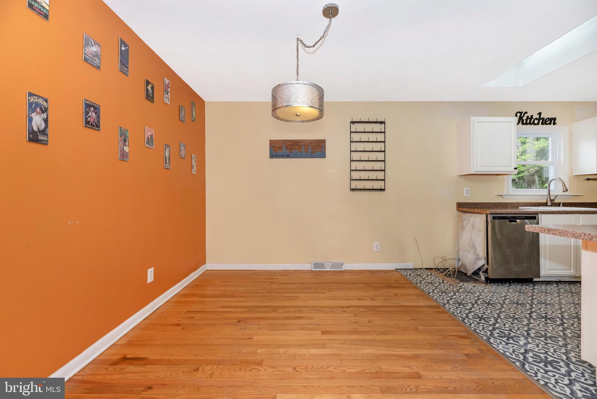8123 B Ball Road Frederick, MD 21704 - Photo 15 of 74 Ask your contractor if you can open this wall!