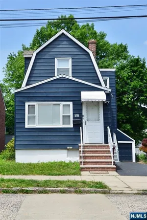 $850,000 | 17 Brown Street, Nutley, NJ 07110