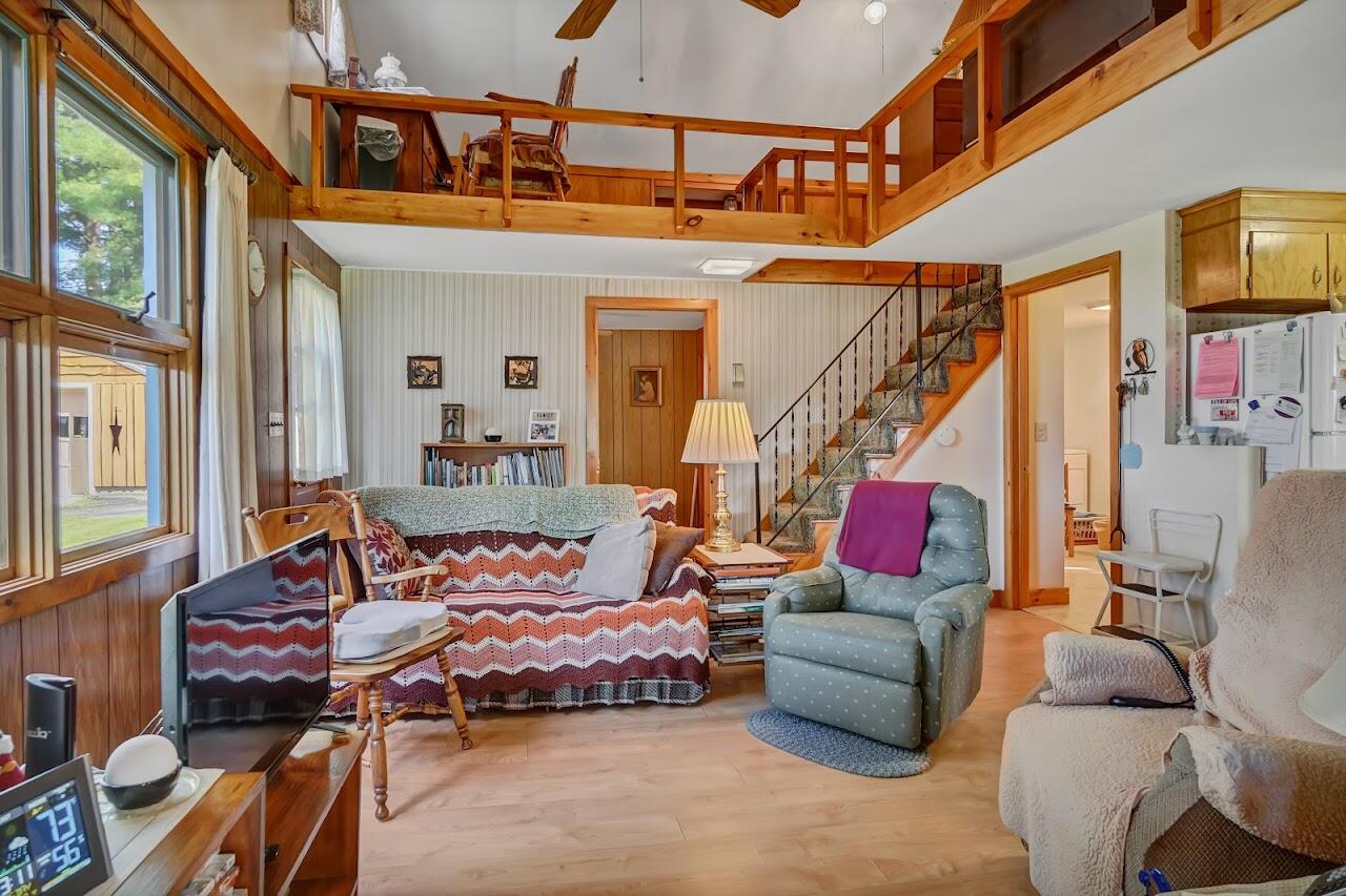 213 Houde Road Eliot, ME 03903 - Photo 23 of 55 1r_213 Houde Rd Living Space4