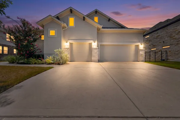 $885,000 | 1902 Floresta Drive, Cedar Park, TX 78613