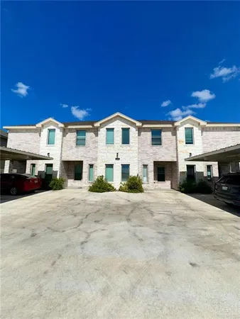 $1,450 | 410 Newport Avenue, Unit 3, Edinburg, TX 78539