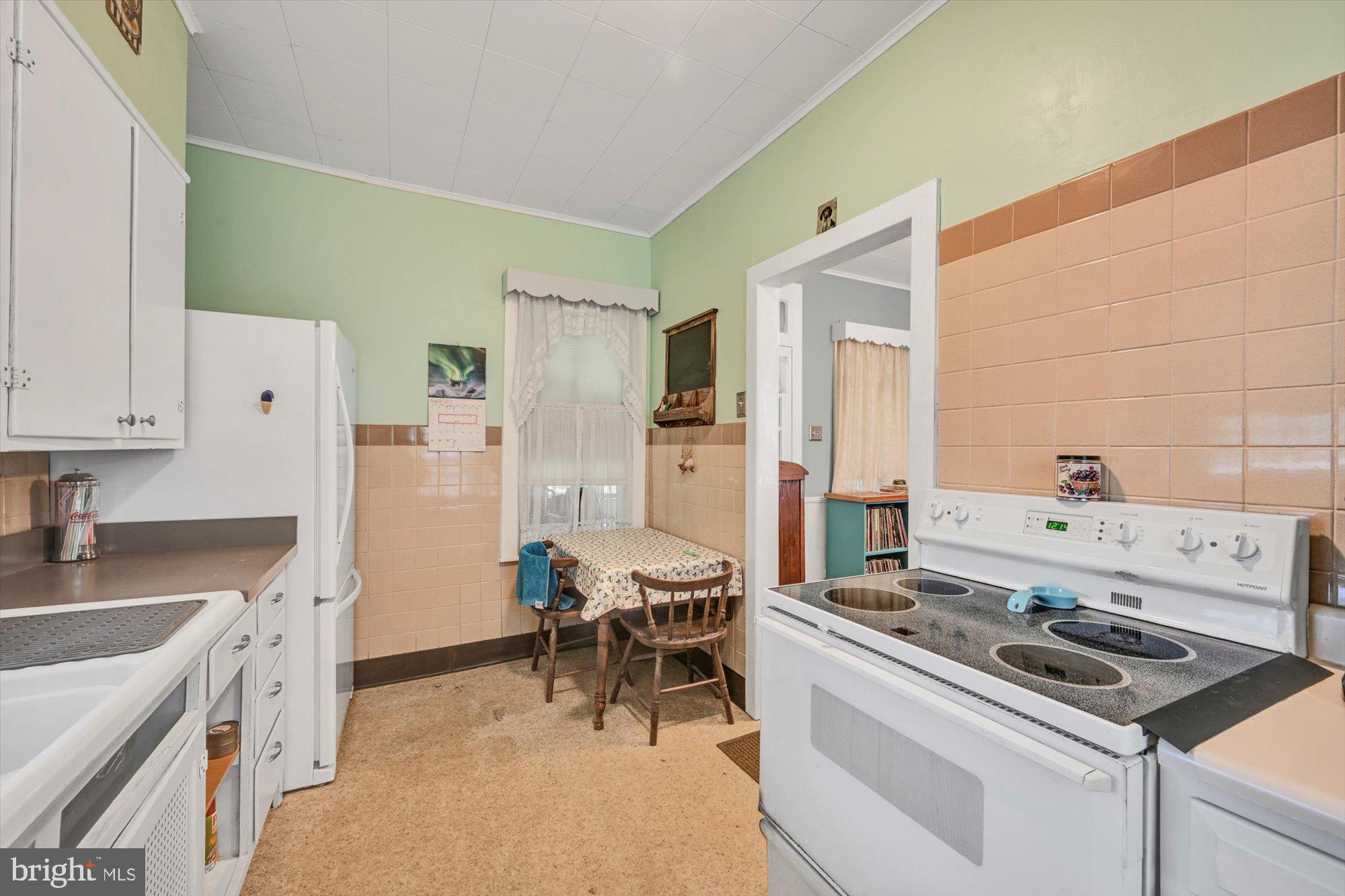 1111 Friedensburg Road Reading, PA 19606 - Photo 11 of 26 V2