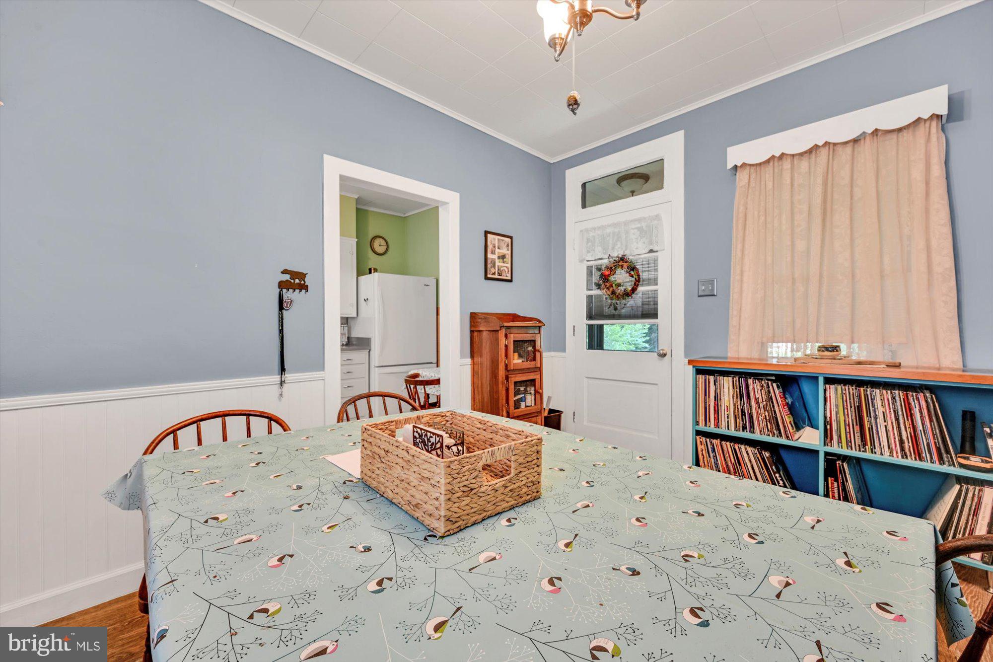 1111 Friedensburg Road Reading, PA 19606 - Photo 8 of 26 V2