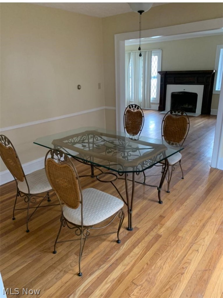 16811 Kenyon Road Cleveland, OH 44120 - Photo 6 of 35 1st floor dining room