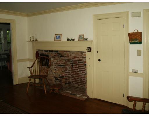 1 Old Seabury Road York, ME 03909 - Photo 5 of 8 Dining Room.