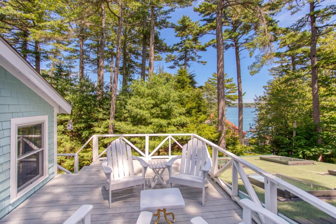 37 Beach Road Boothbay Harbor, ME 04538 - Photo 8 of 52 7.