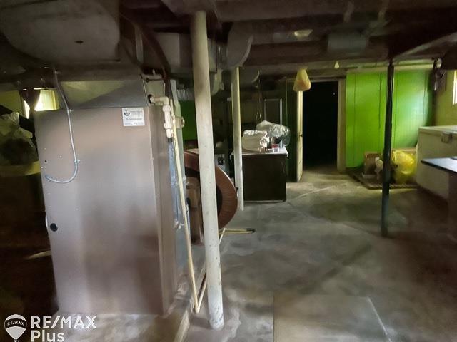 6076 East Potter Road Burton, MI 48509 - Photo 19 of 22 Gallery Image 19
