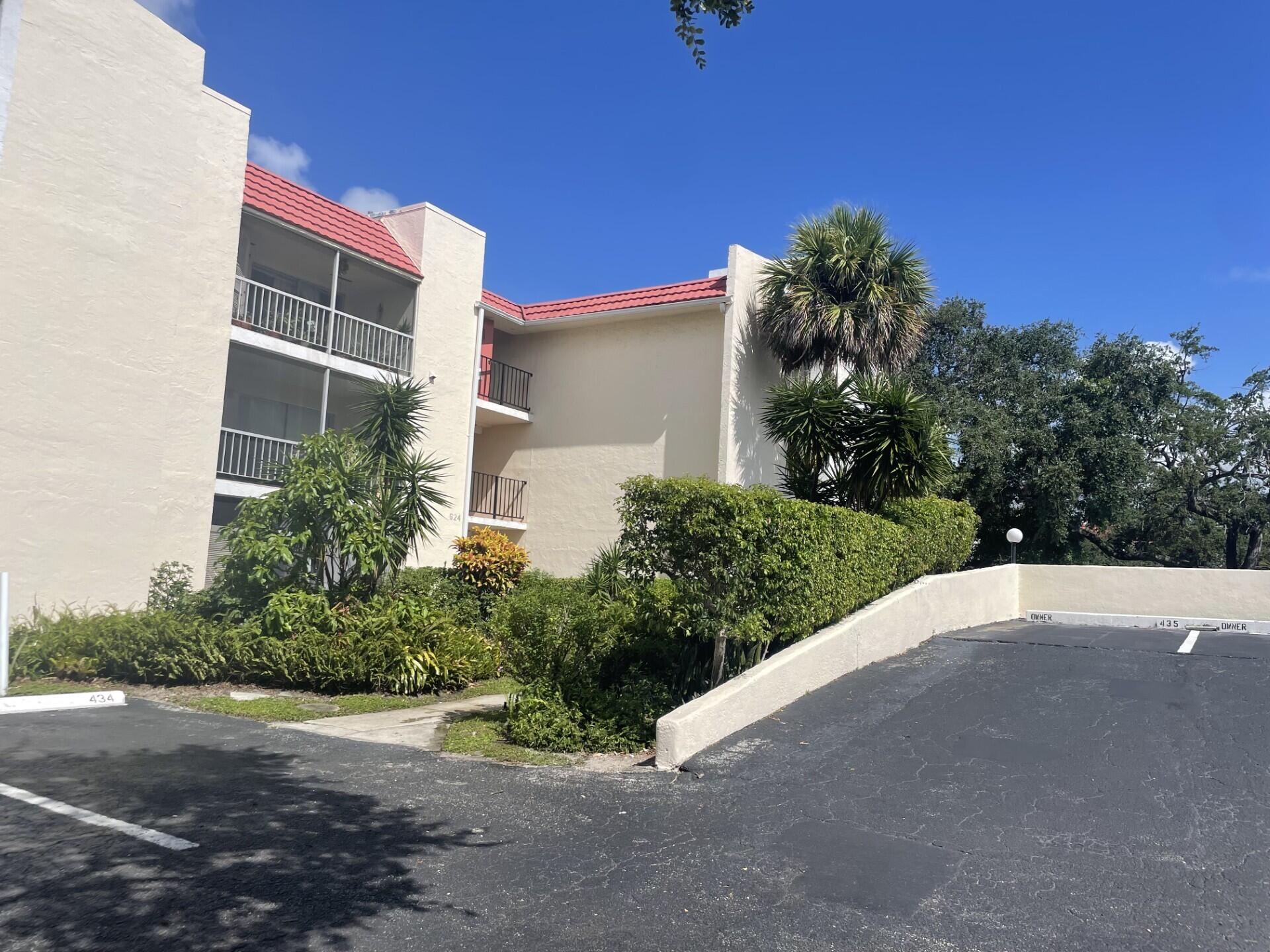 624 Northwest 13th Street, Unit 18 Boca Raton, FL 33486 - Photo 1 of 4 Front of Condo