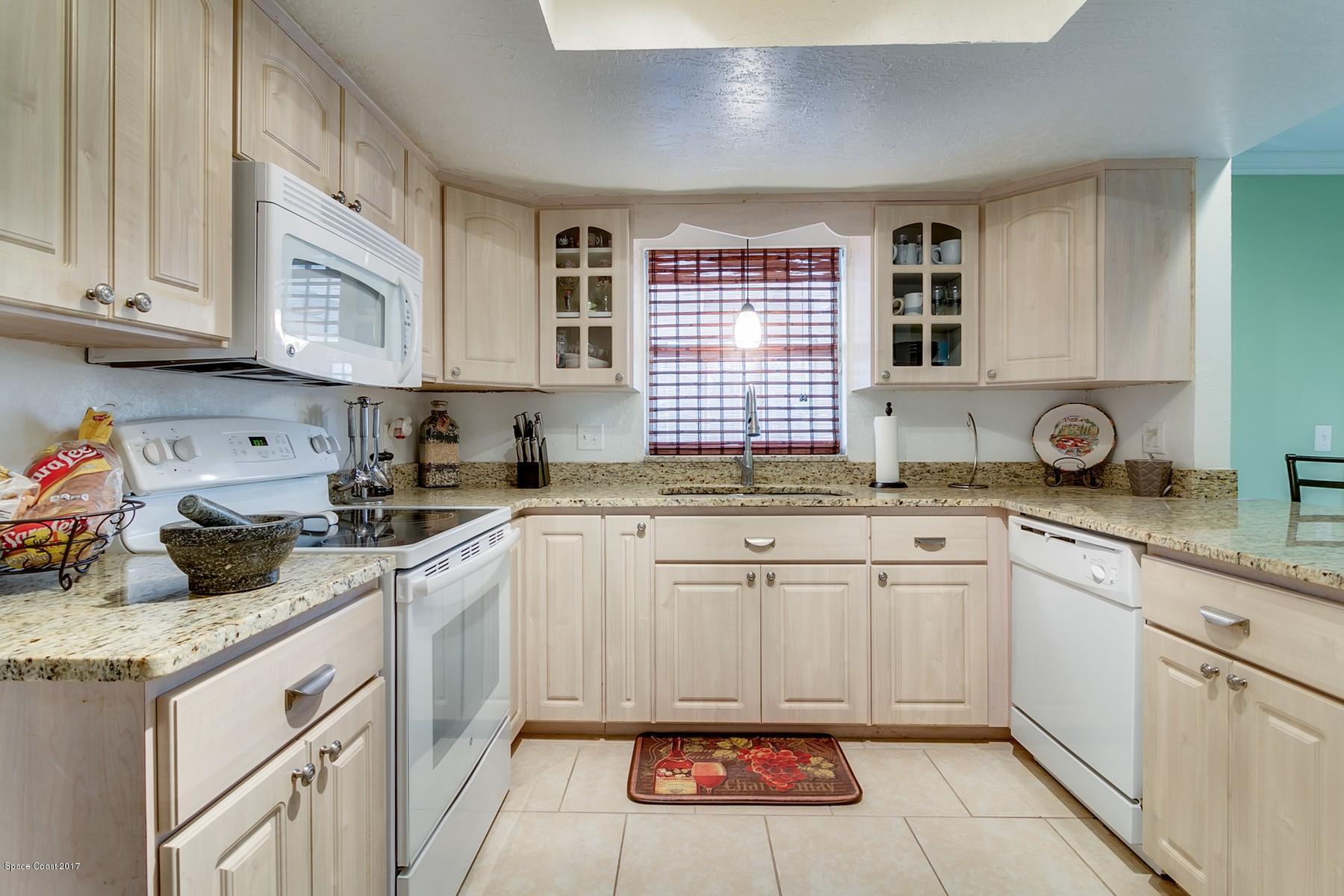 1340 Meadowbrook Road Northeast Palm Bay, FL 32905 - Photo 10 of 27 1340 Meadowbrook-13