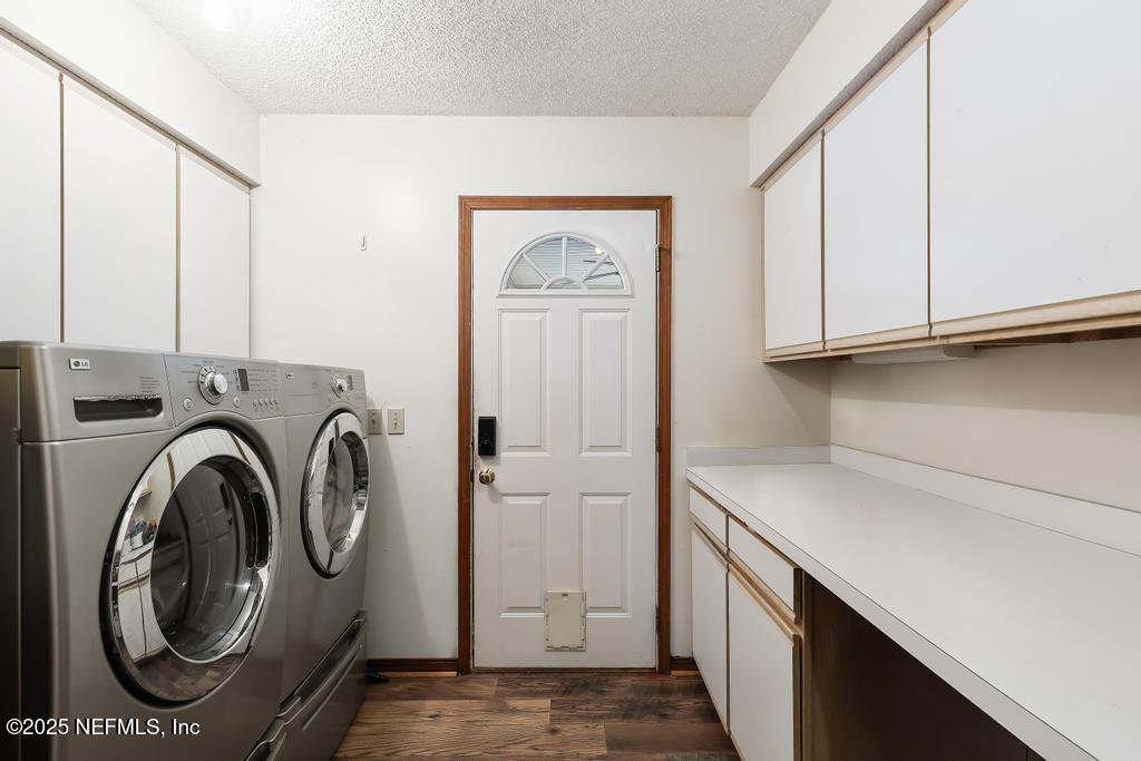 45235 Stratton Road Callahan, FL 32011 - Photo 28 of 44 a utility room with dryer and washer
