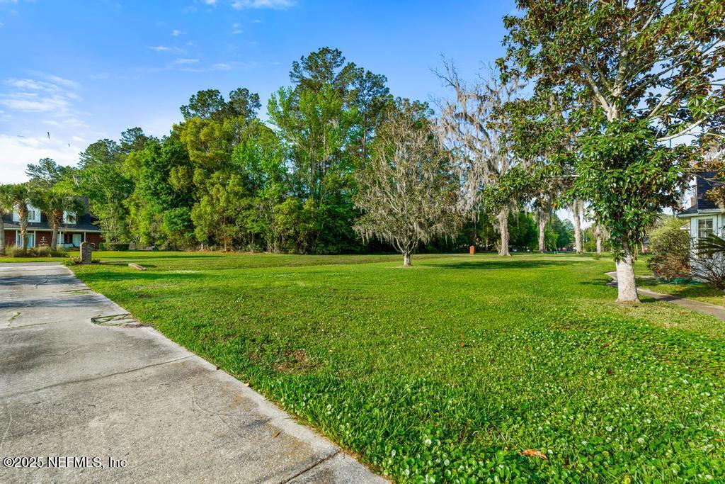 45235 Stratton Road Callahan, FL 32011 - Photo 5 of 44 a view of a park with large trees