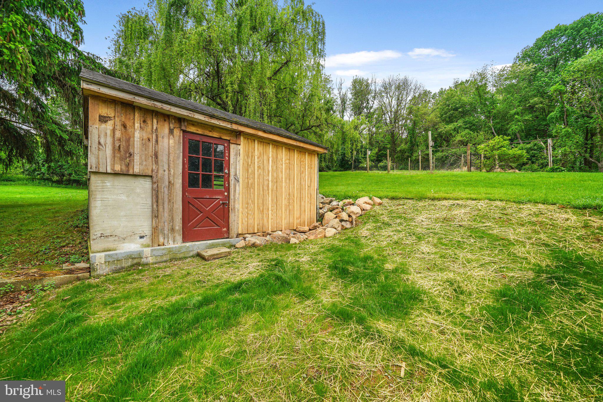 1046 Pike Springs Road Phoenixville, PA 19460 - Photo 18 of 51 Shed