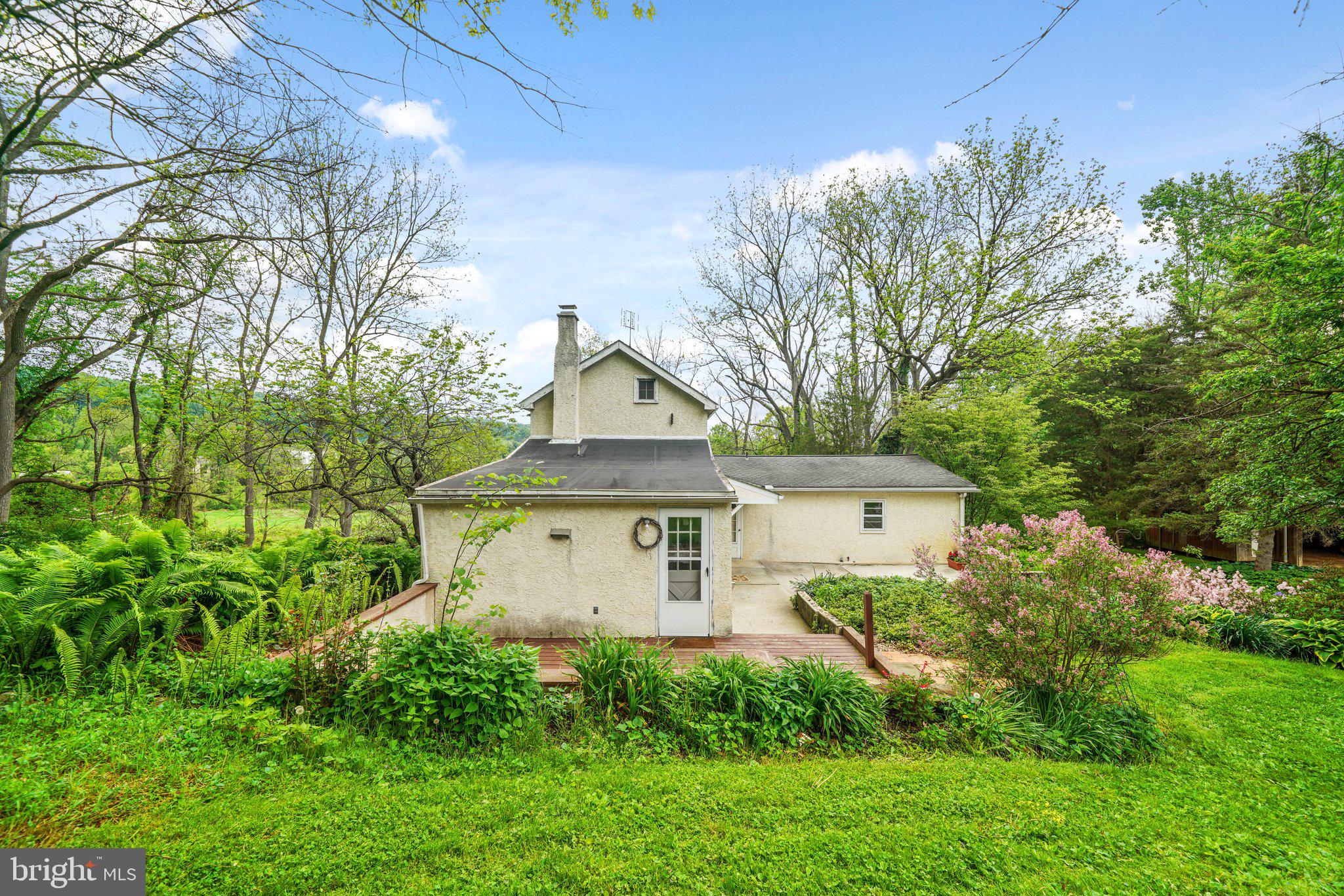 1046 Pike Springs Road Phoenixville, PA 19460 - Photo 21 of 51