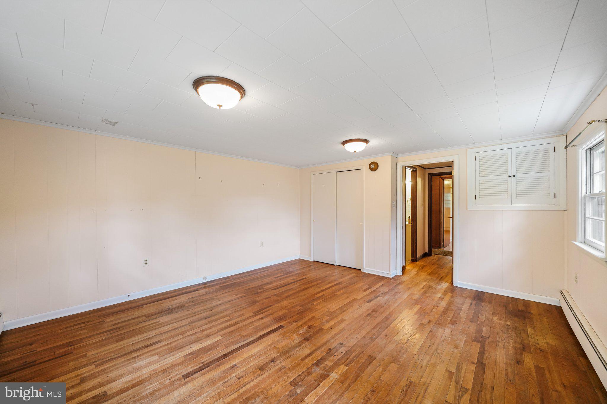 1046 Pike Springs Road Phoenixville, PA 19460 - Photo 41 of 51 Main bedroom in addition