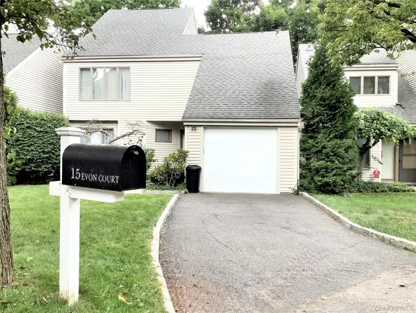 $7,500 | 15 Evon Court, Scarsdale, NY 10583