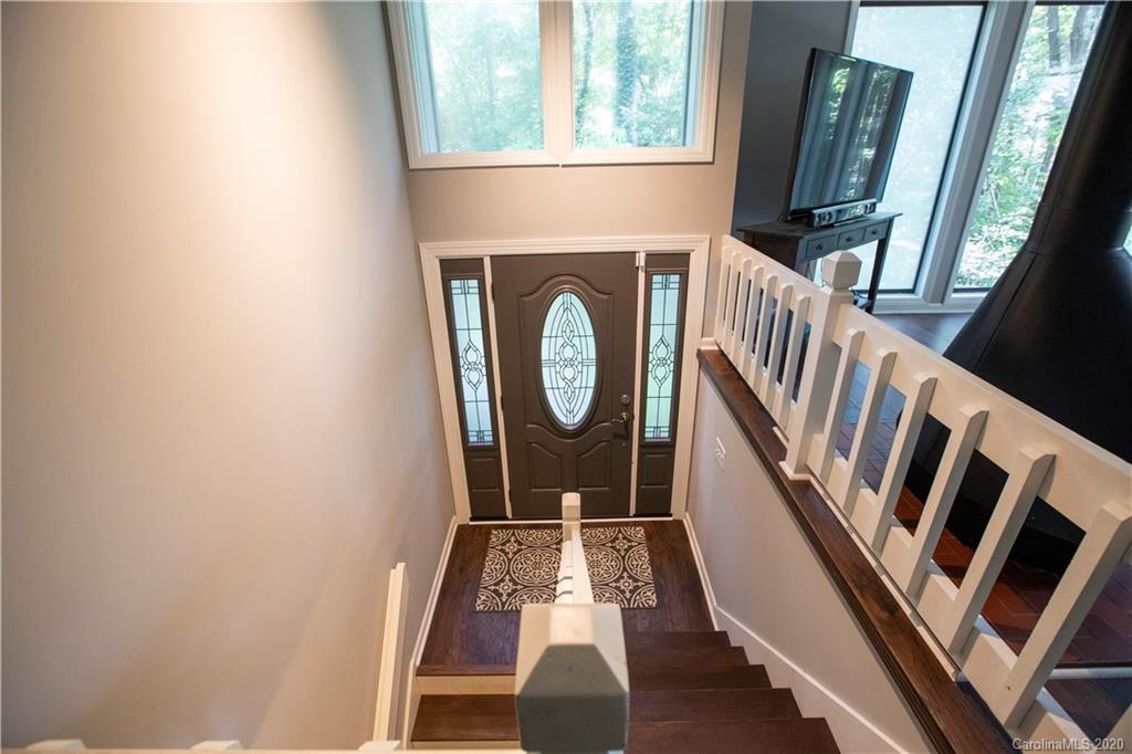 215 Fallen Timber Road Hendersonville, NC 28791 - Photo 4 of 30