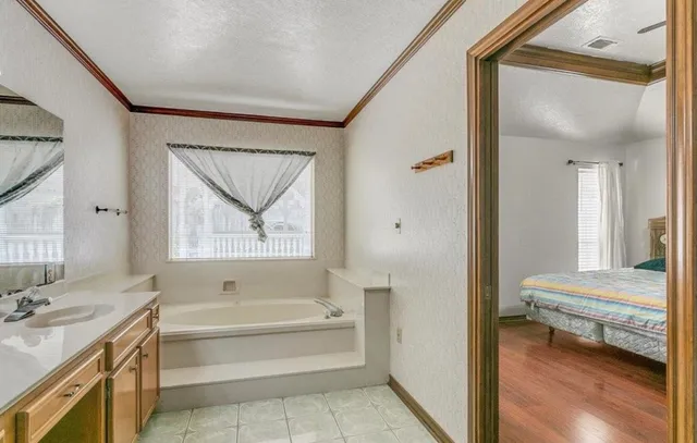 $1,850 | 1119 Meadowvale Drive, Beaumont, TX 77706