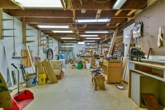 $429,900 | W226N8107 Longview Drive, Lisbon, WI 53089