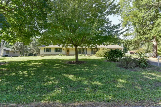 $429,900 | W226N8107 Longview Drive, Lisbon, WI 53089