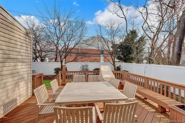 $828,888 | 46 Kalda Lane, Plainview, NY 11803