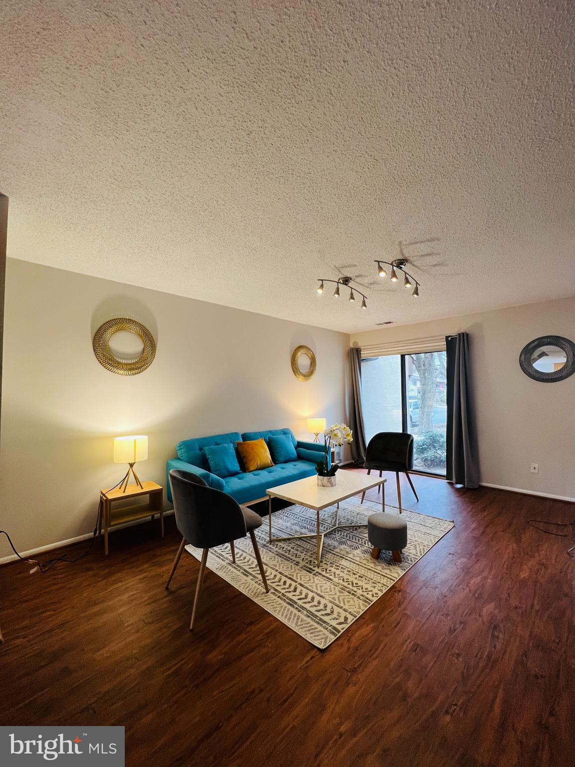 2128 Cartwright Place Reston, VA 20191 - Photo 5 of 12 Gallery Image 5