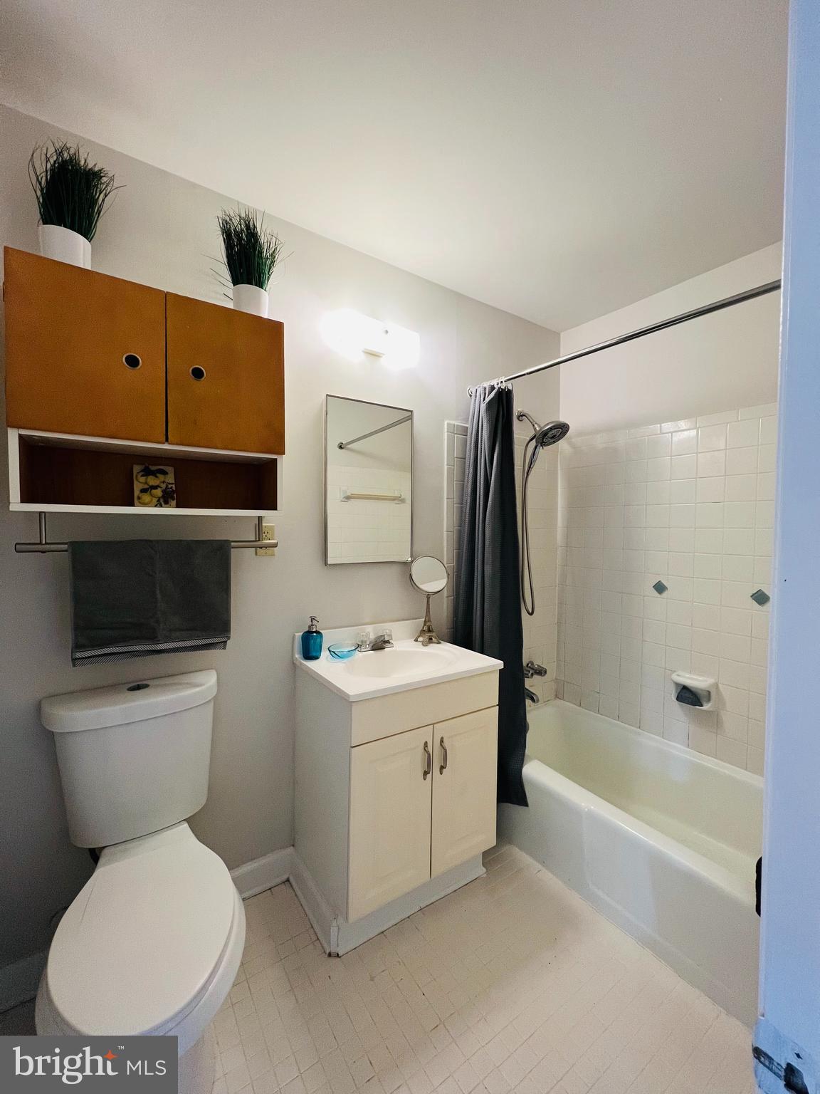 2128 Cartwright Place Reston, VA 20191 - Photo 10 of 12 Gallery Image 10