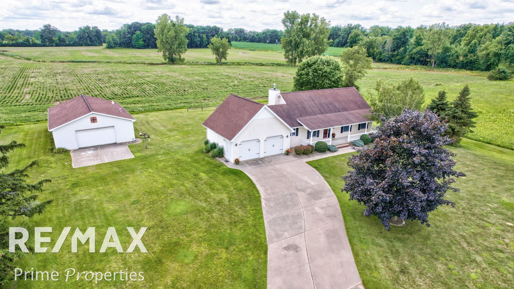10560 Wenn Road Birch Run, MI 48415 - Photo 55 of 64 50149407-e110658e-e951-4598-9105-db139f9ba5d9.JPG