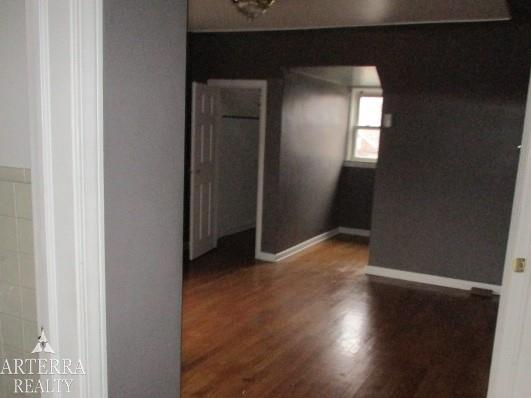 10375 Roxbury Street Detroit, MI 48224 - Photo 8 of 11 31318023-7.JPG