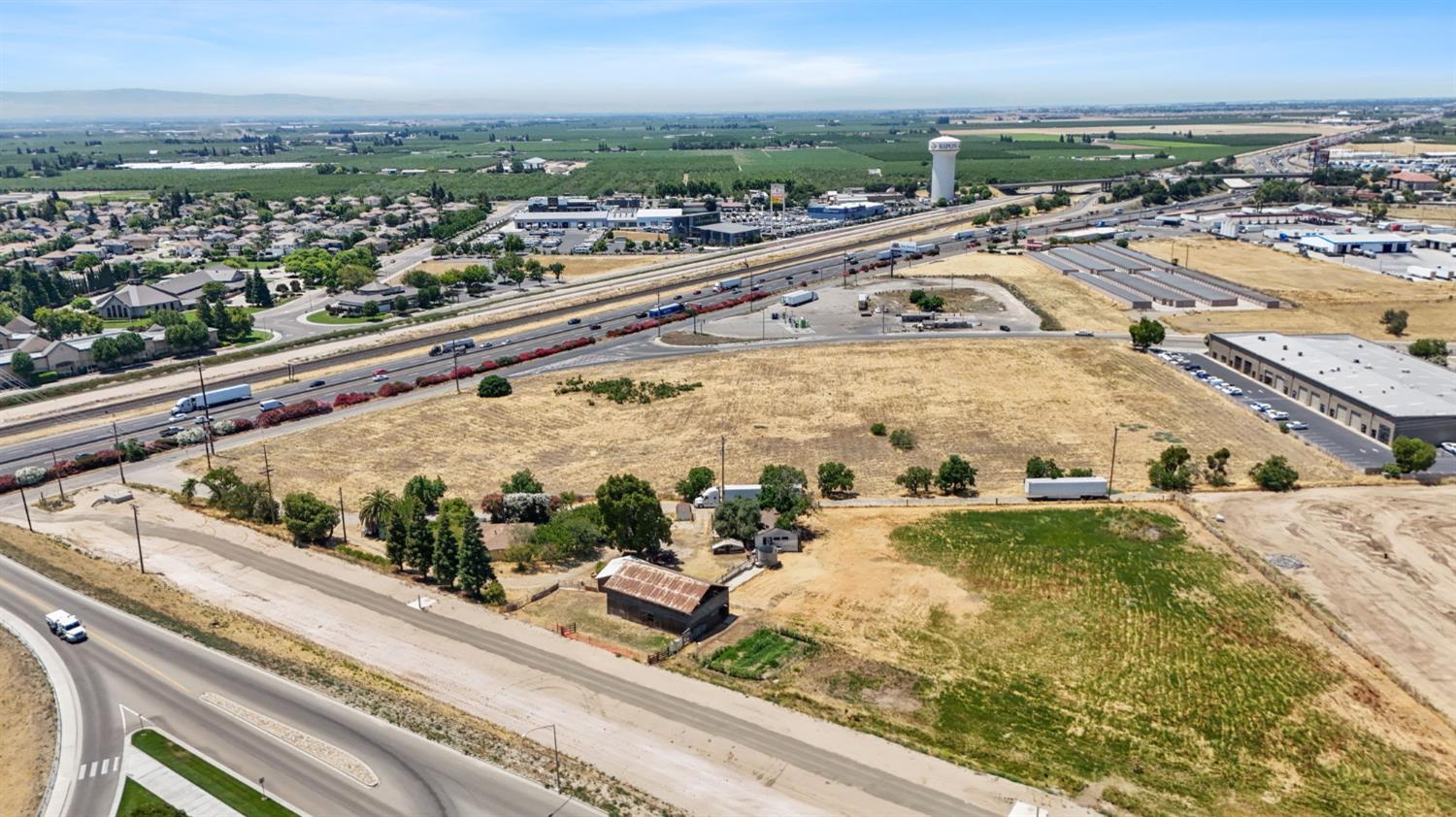 960 Goodwin Drive Ripon, CA 95366 - Photo 10 of 26 a view of a city