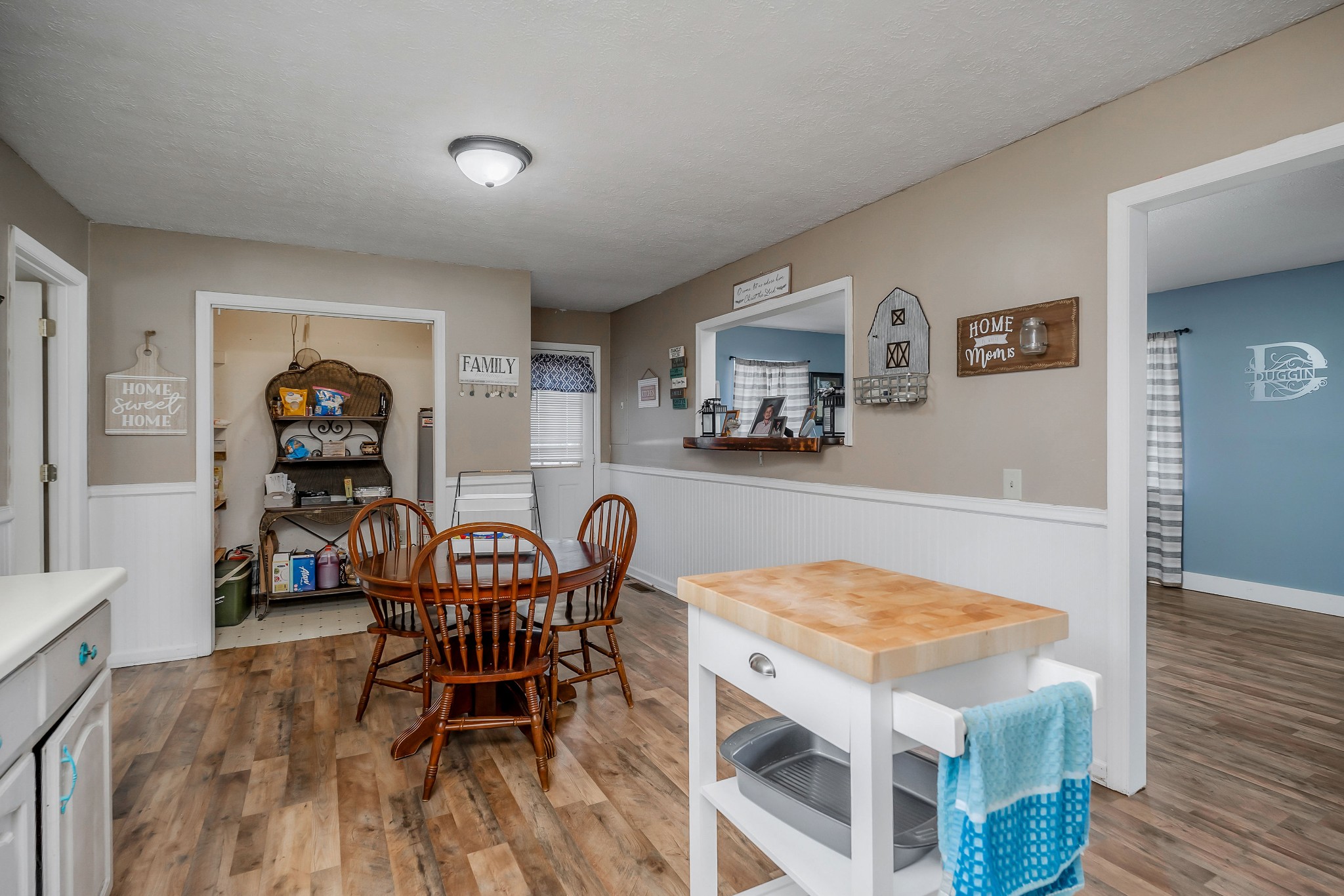 409 Kendra Drive Smithville, TN 37166 - Photo 9 of 27 a dining room with furniture and wooden floor