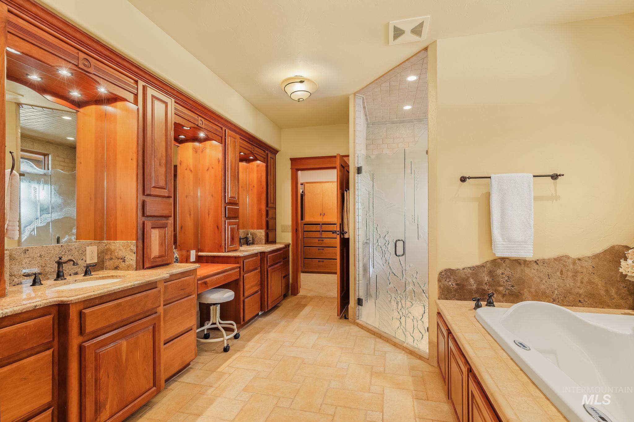 327 Two Bears Road White Bird, ID 83554 - Photo 19 of 50 Gallery Image 19