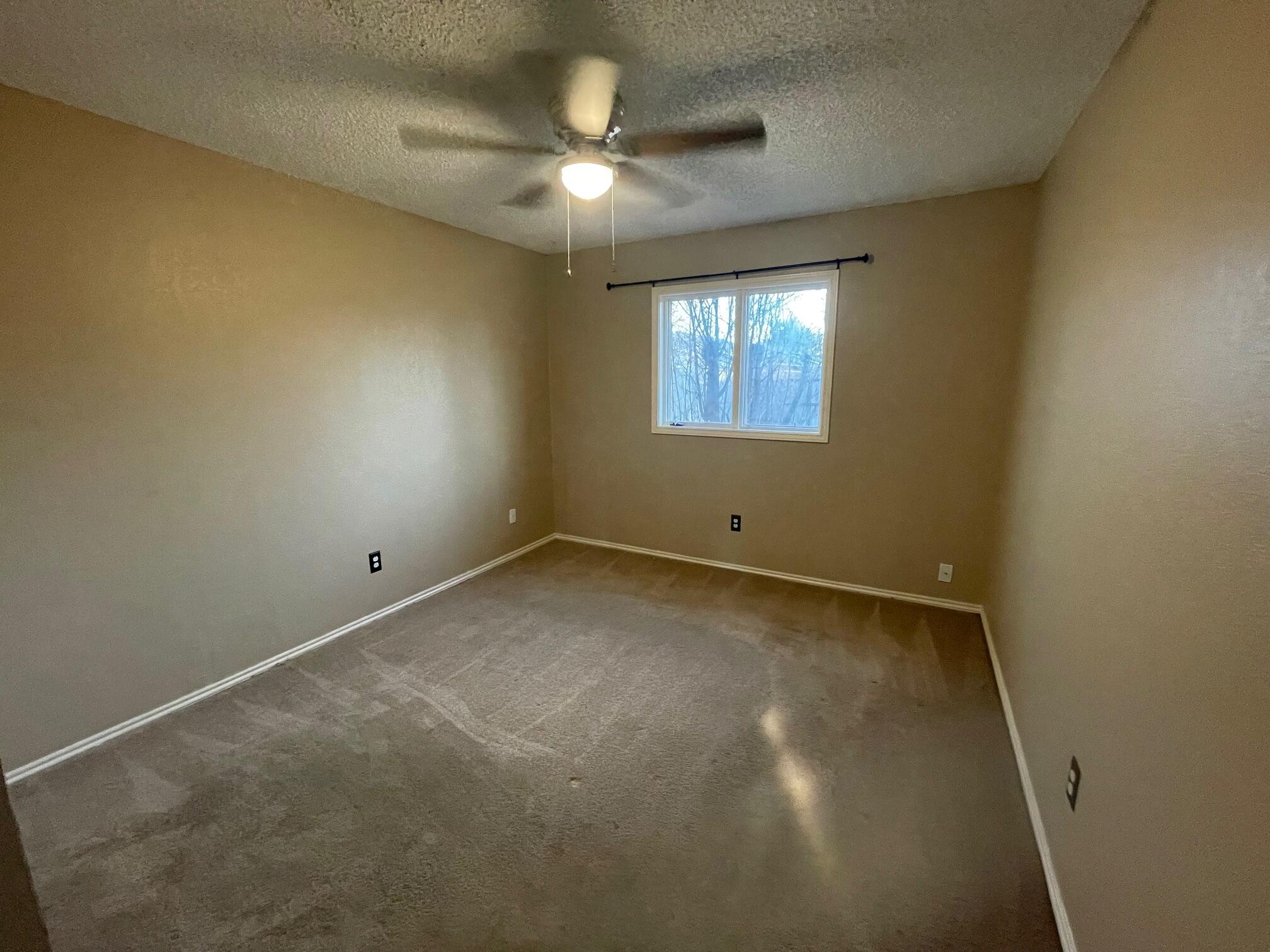 5411 95th Street Lubbock, TX 79424 - Photo 20 of 29 IMG_2476