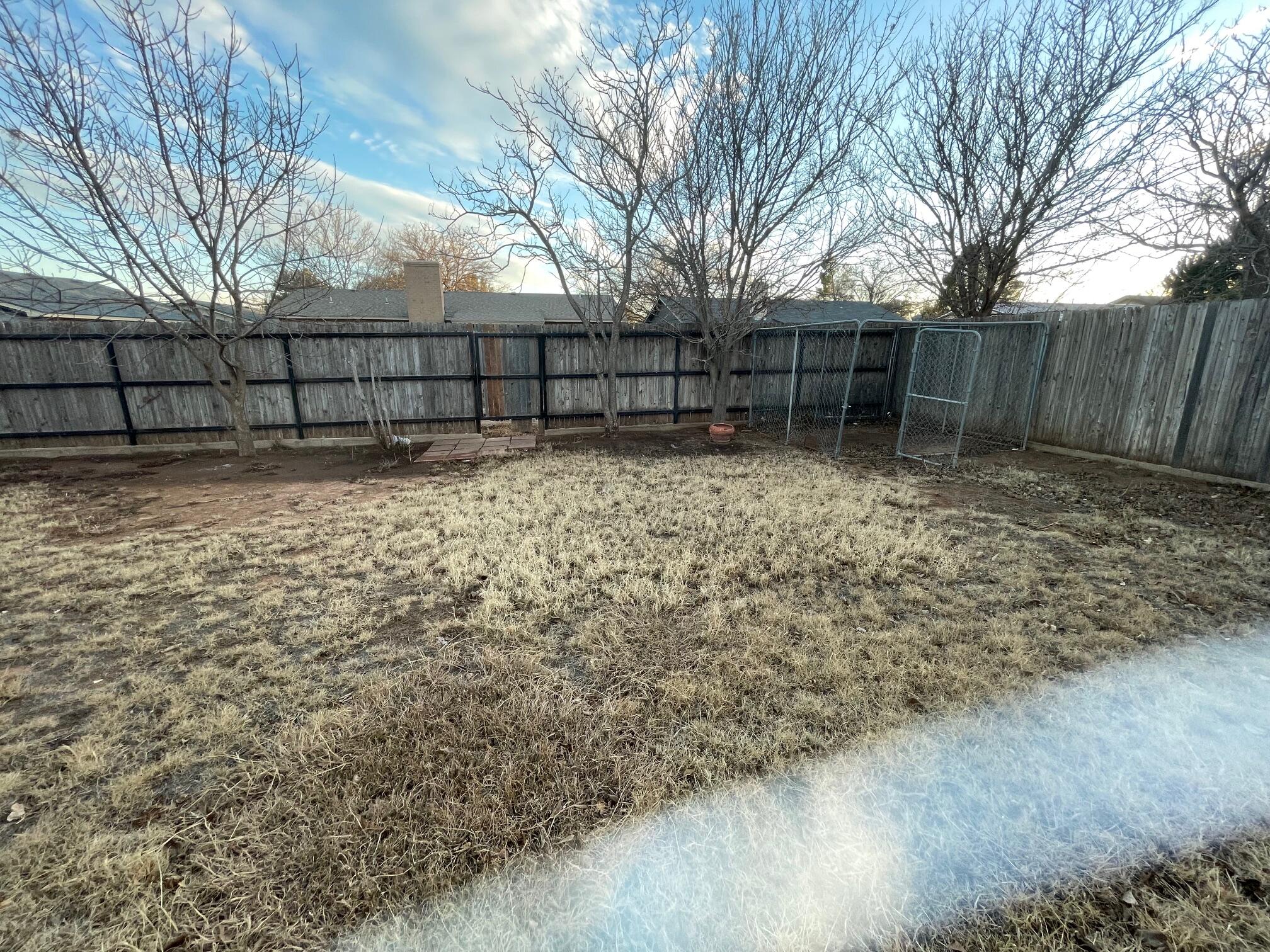 5411 95th Street Lubbock, TX 79424 - Photo 26 of 29 IMG_2484