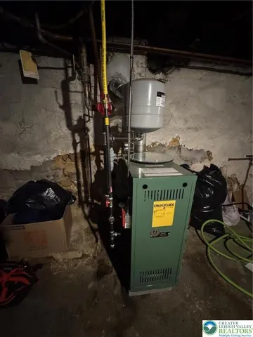 $265,000 | 515 North Bishopthorpe Street, Fountain Hill, PA 18015