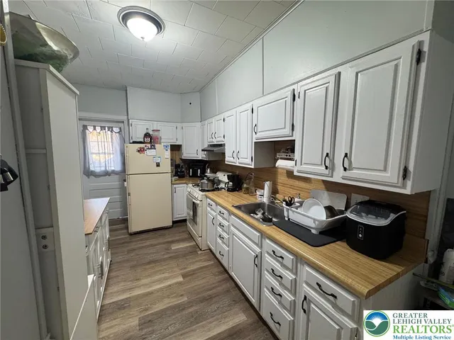 $265,000 | 515 North Bishopthorpe Street, Fountain Hill, PA 18015