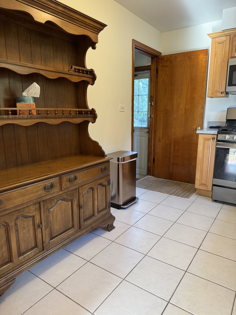 201 Washington Road Lake Forest, IL 60045 - Photo 10 of 21