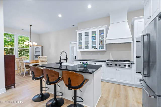 $599,000 | 317 Highland Trace Road, Sharps Chapel, TN 37866