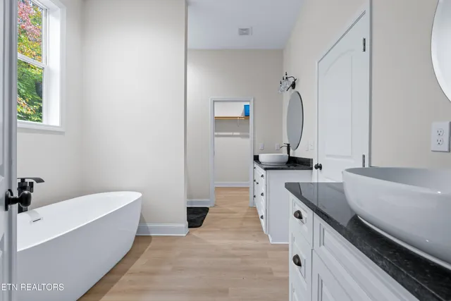 $599,000 | 317 Highland Trace Road, Sharps Chapel, TN 37866