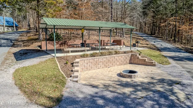 $599,000 | 317 Highland Trace Road, Sharps Chapel, TN 37866