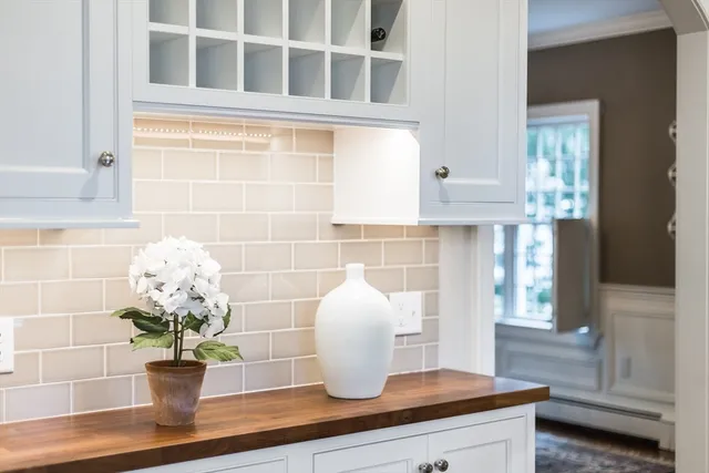 $1,425,000 | 7 Mary Leal Lane, Sandwich, MA 02537