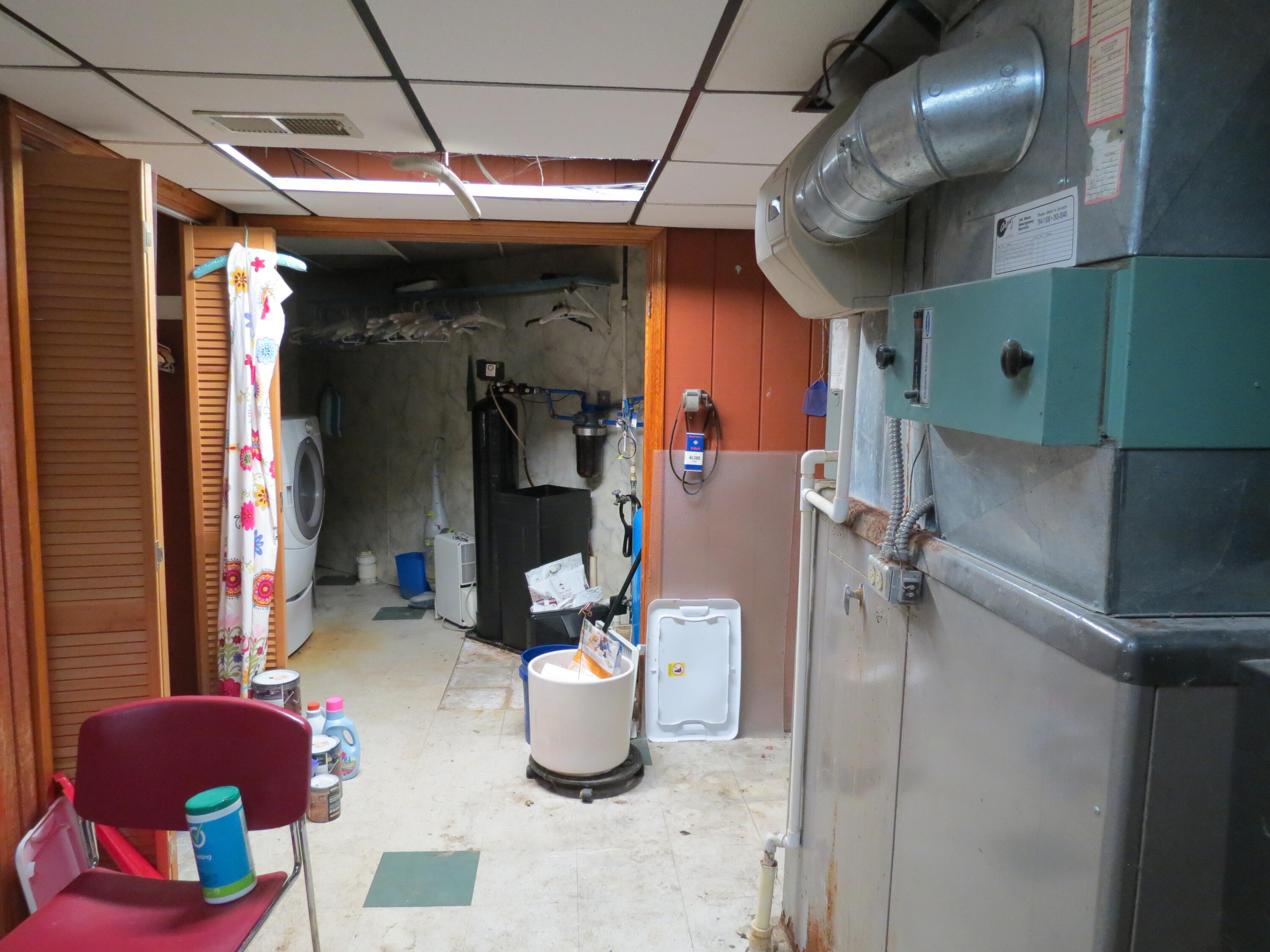 10380 Somervill Road Rives Junction, MI 49277 - Photo 5 of 67 Utility room area