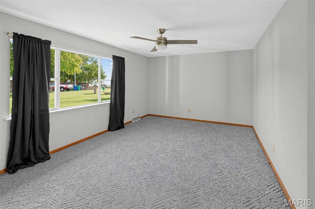 5904 Starlight Drive High Ridge, MO 63049 - Photo 8 of 76 Gallery Image 8