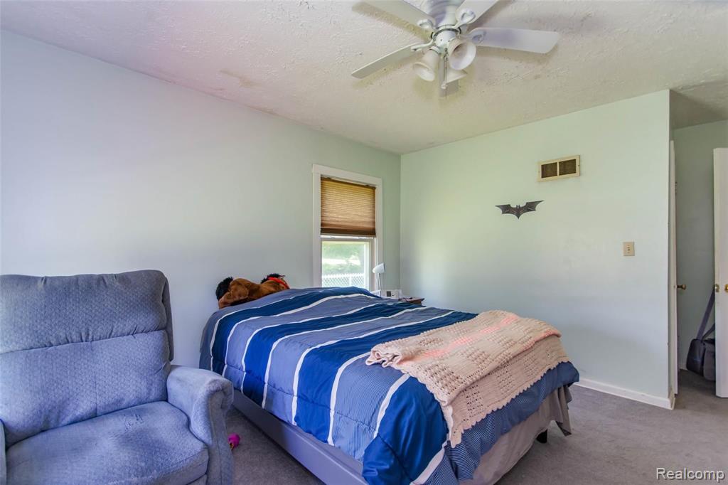 826 Michelson Road Rochester Hills, MI 48307 - Photo 12 of 34