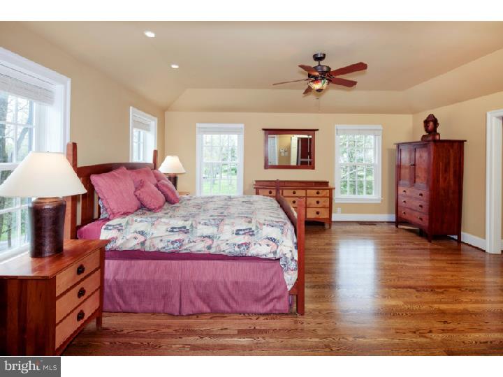 15 Kinterra Road Wayne, PA 19087 - Photo 12 of 25 Master Bedroom