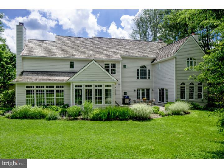 15 Kinterra Road Wayne, PA 19087 - Photo 23 of 25 Exterior Back