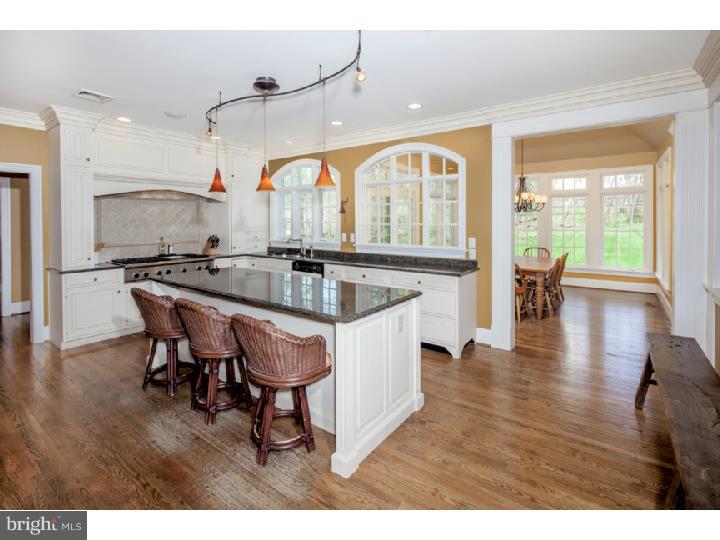15 Kinterra Road Wayne, PA 19087 - Photo 7 of 25 Kitchen