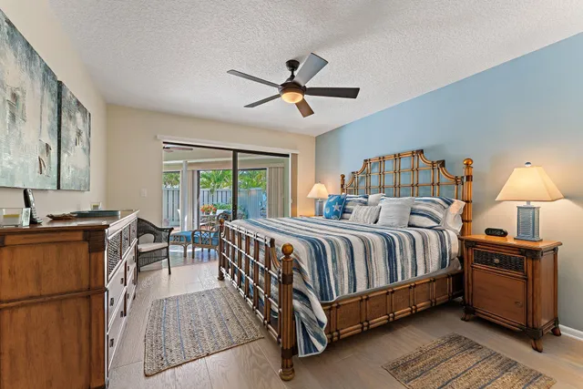 $3,800 | 1127 East Seminole Avenue, Unit 4B, Jupiter, FL 33477