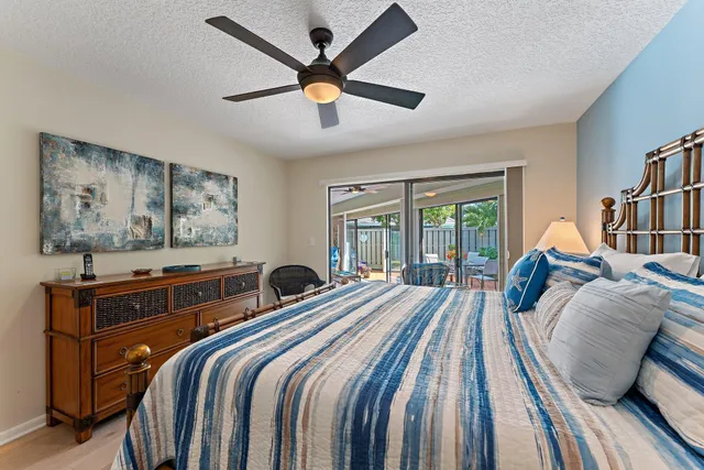 $3,800 | 1127 East Seminole Avenue, Unit 4B, Jupiter, FL 33477