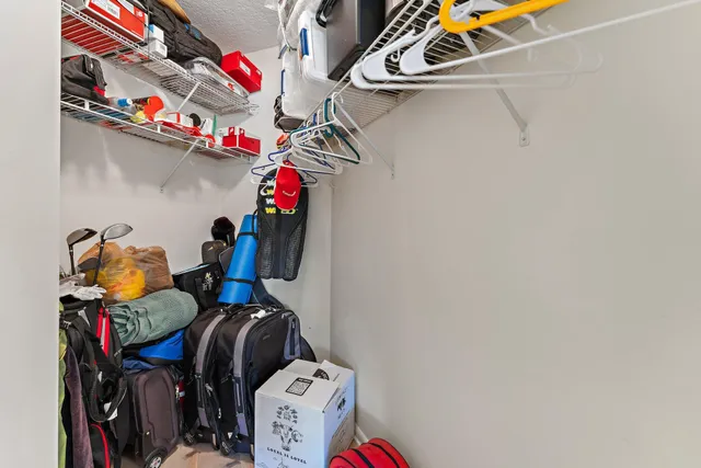 $3,800 | 1127 East Seminole Avenue, Unit 4B, Jupiter, FL 33477