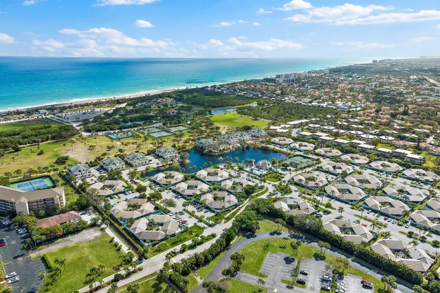 $3,800 | 1127 East Seminole Avenue, Unit 4B, Jupiter, FL 33477